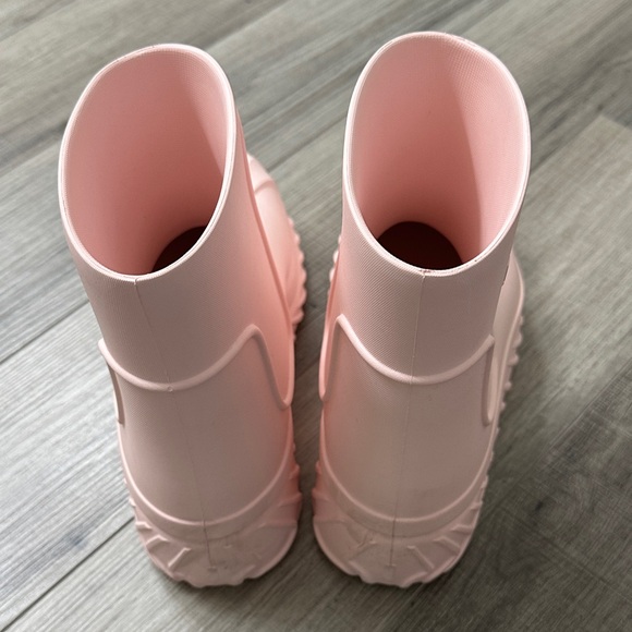 Adidas Light Pink Ankle Boots - Picture 4 of 5